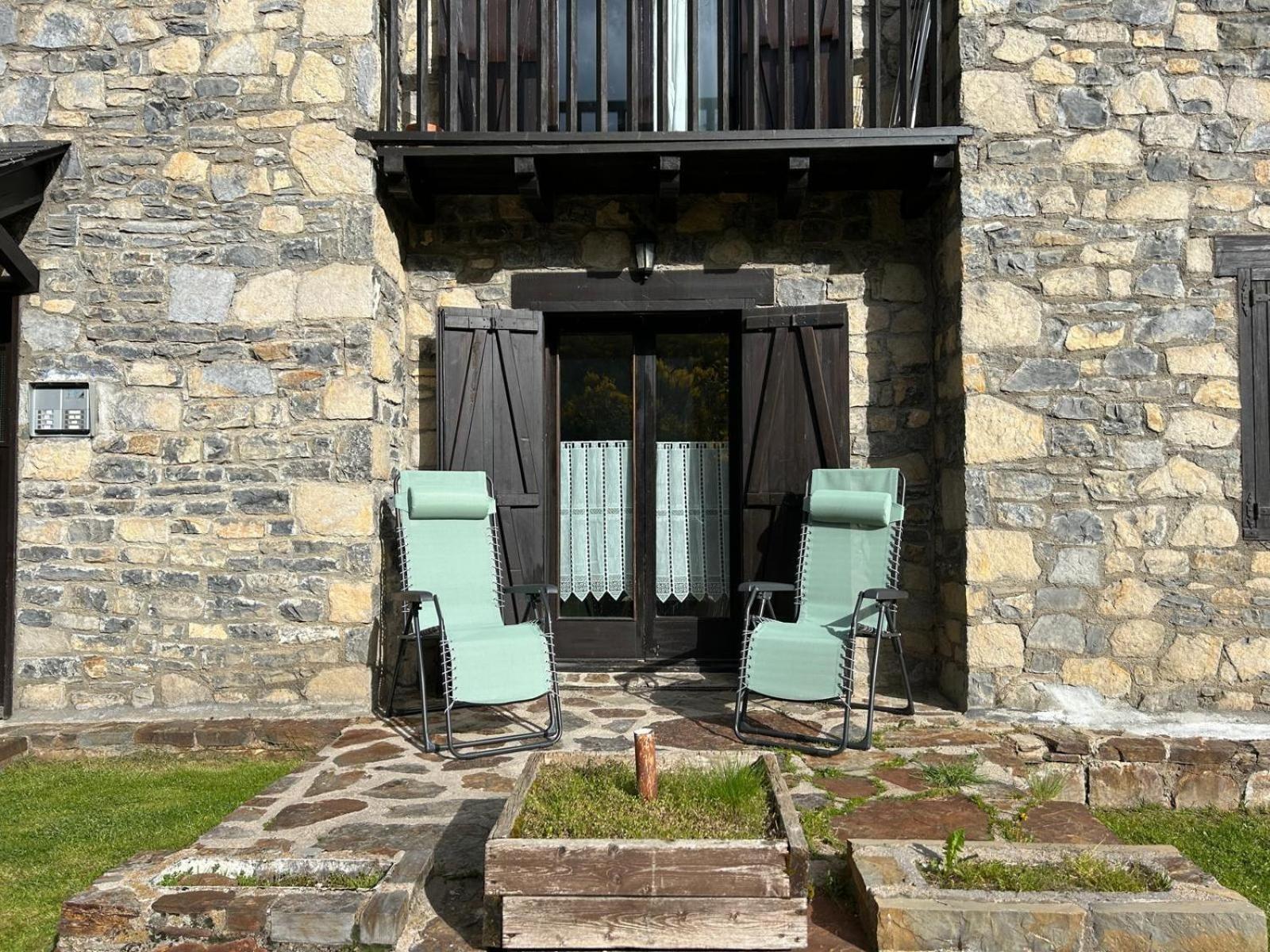 Acogedor Estudio Con Terraza Besiberri 4 Pla de l'Ermita Ngoại thất bức ảnh
